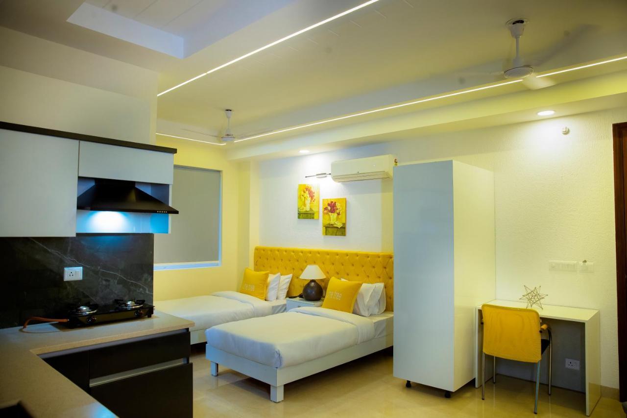 Lime Tree Luxury Studio - Service Apartment Near Artemis Hospital ,Gurgáon Kültér fotó