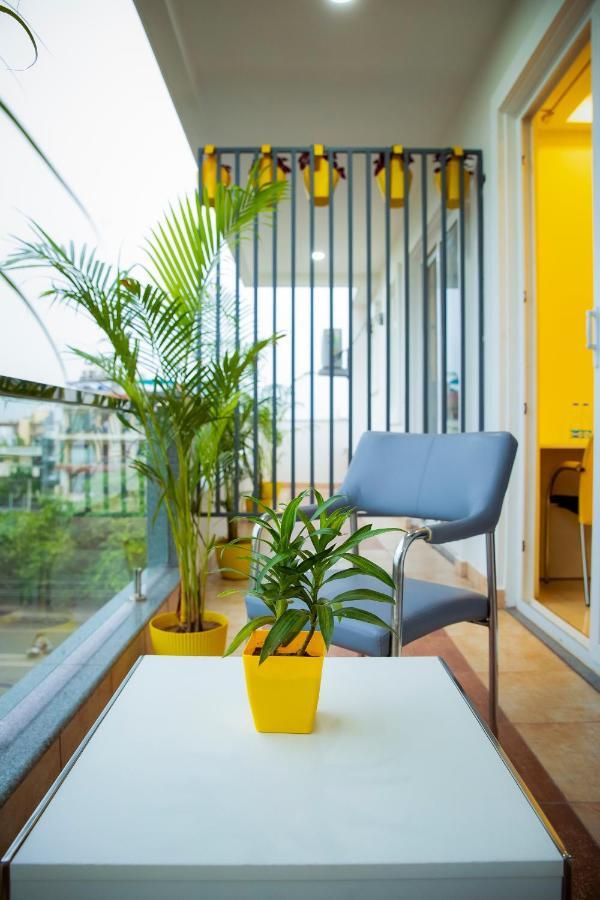 Lime Tree Luxury Studio - Service Apartment Near Artemis Hospital ,Gurgáon Kültér fotó